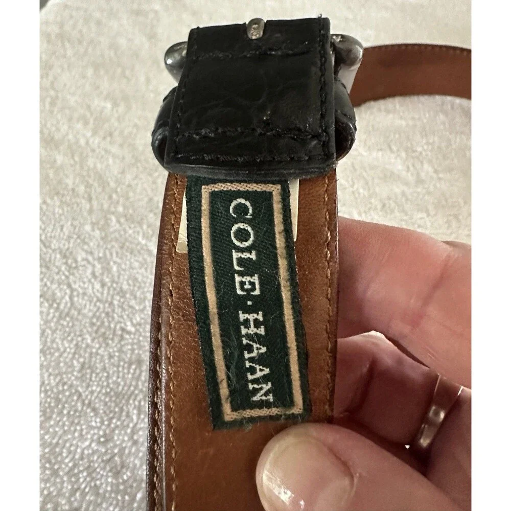COLE HAAN LEATHER Crocodile Textured Black Belt Solid Brass Buckle ITALY 42